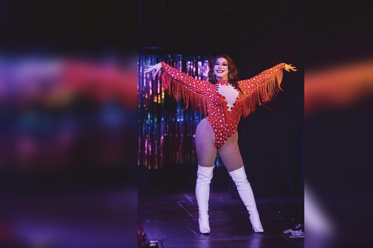 Savannah Comedy Drag Queen Bar Crawl Experience Private Queen VIP Tour