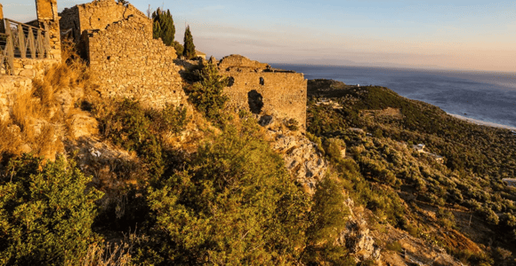 Ab Tirana: Private Führung – Riviera, Saranda & Blue Eye