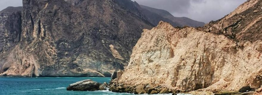 Les joyaux cachés de Salalah : Aventure Est et Ouest