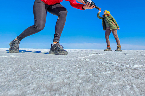 Uyuni: Full-Day Salt Flats & Incahuasi Island Tour SPANISH-SPEAKING DRIVER