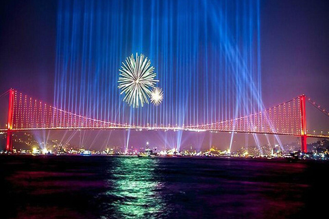 New Year&#039;s Eve Bosphorus Dinner Cruise 2025