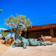 Winton: Age of Dinosaurs Museum Half-Day Guided Transfer