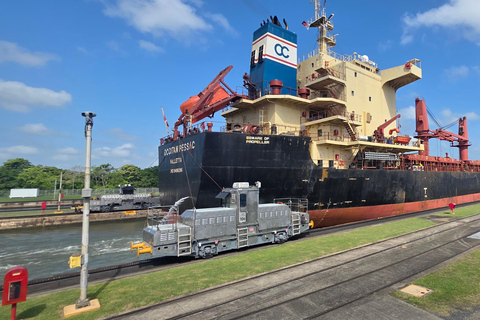 Panama Canal Tour: Old Town, Amador & Former US Canal Zone Panama Canal Tour: Modern City, Old Town & Causeway Amador