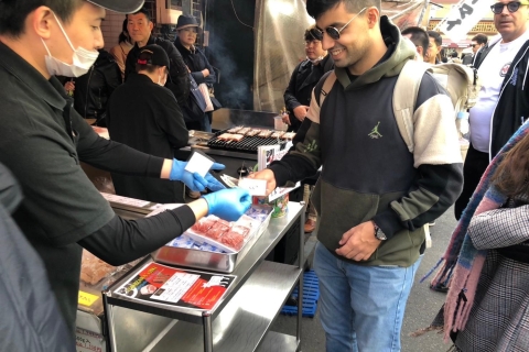 Visita gastronómica al mercado de pescado de Tsukiji La mejor experiencia local en Tokio