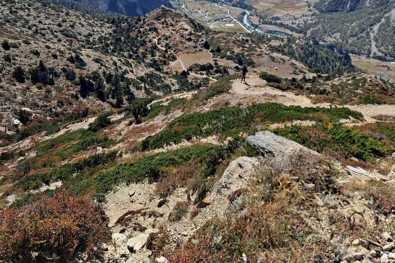 Lower Mustang: Ancient Trade Route Trek to Jomsom