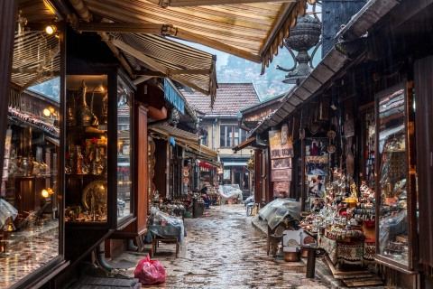 Gran Recorrido por Sarajevo: Tasas Incluidas, Recogida, Café BosnioGran Recorrido por Sarajevo: Recorrido a pie, Guerra, Olimpiadas, Naturaleza
