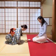 Shibuya Authentic Tea Ceremony with an experienced instructor Shibuya Authentic Tea Ceremony with an experienced instructor
