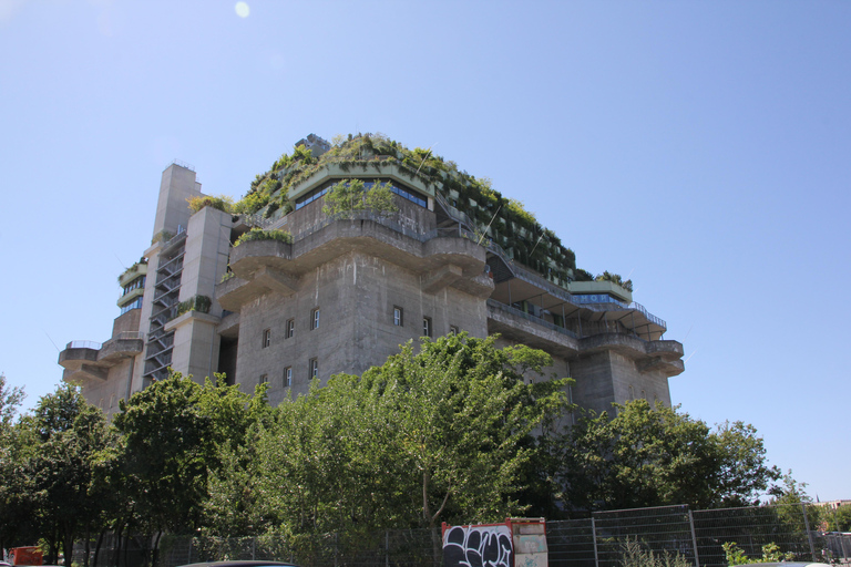 Hambourg : visite du « bunker vert » de St. Pauli - au-dessus des toits de HambourgHambourg : visite guidée du « bunker vert » de St. Pauli - au-dessus des toits de Hambourg