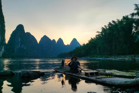 Li River Bamboo Raft, Xianggong Mountain & Xingping tour