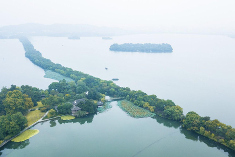From Shanghai: West Lake Hiking Day Trip with Longjing Tea private tour option