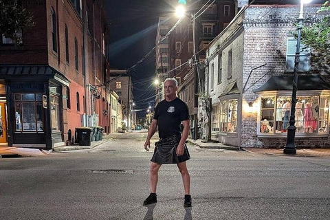 Savannah: Walking Tour with Bar Stops &amp; Local Guide