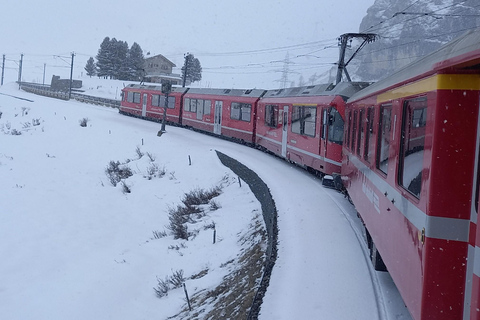 Von Mailand: Bernina-Express, Schweizer Alpen &amp; St. Moritz – TagestourST. MORITZ – TIRANO (STANDARDZUG MIT ÖFFNENDEN FENSTERN)