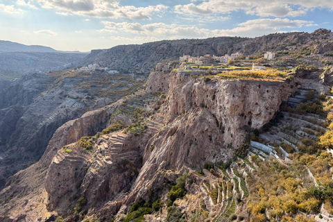Shared Tour to Nizwa, Birkat Al Mouz & Jebel Akhdar Mountain