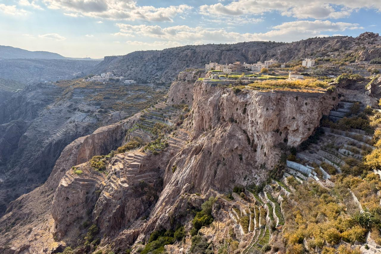 Shared Tour to Nizwa, Birkat Al Mouz & Jebel Akhdar Mountain
