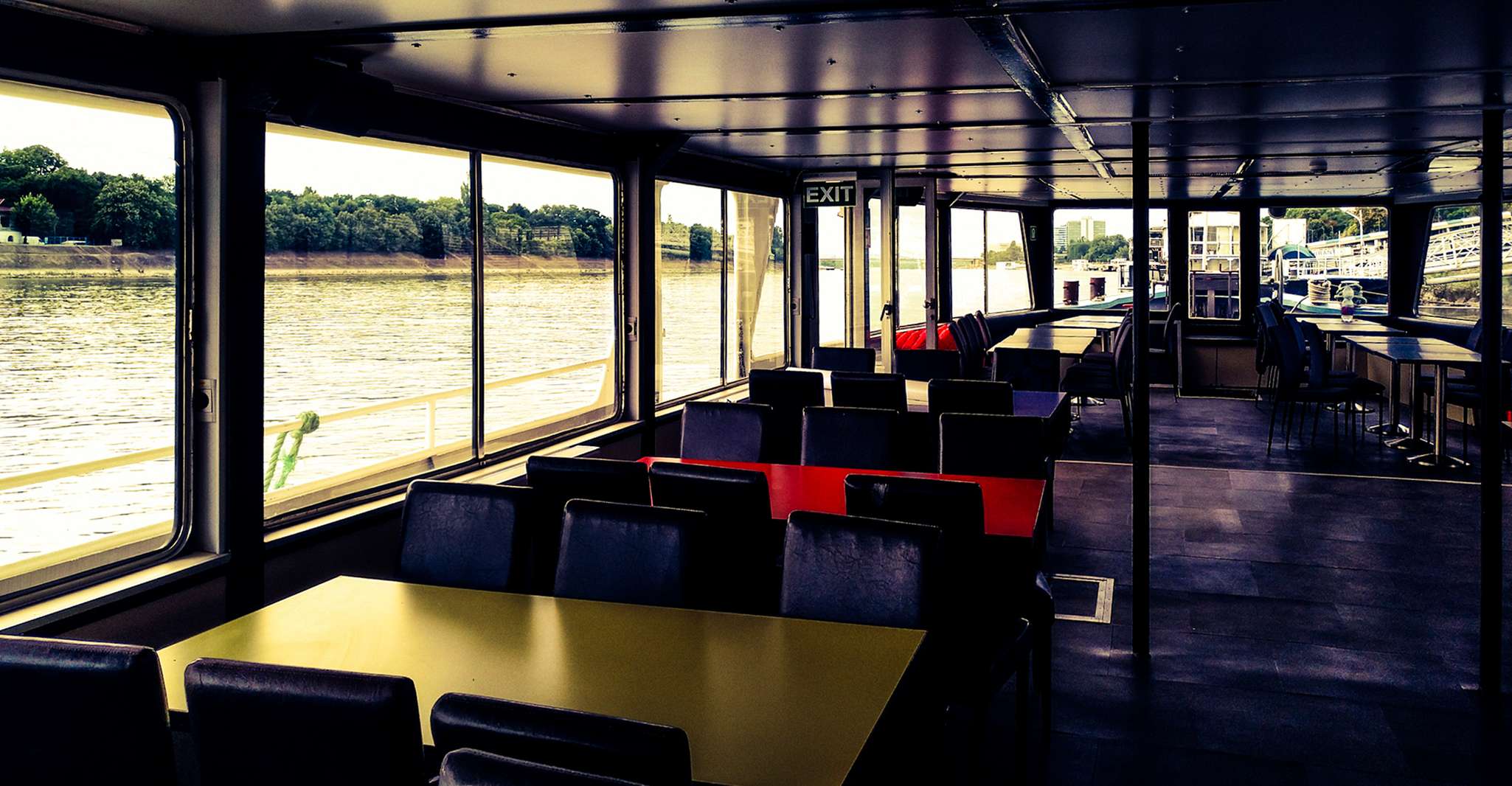 Budapest: City Highlights Sightseeing Cruise photo 10