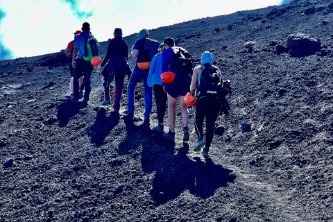 ETNA: Excursión a los Cráteres de la Cumbre en Teleférico y 4x4