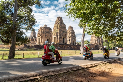 Siem Reap : Le crépuscule d'Angkor et l'aventure en bateau Vespa