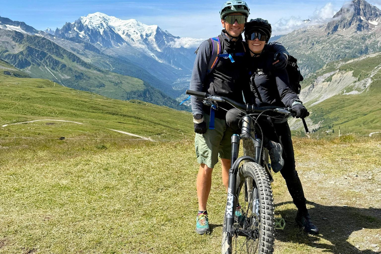 Courmayeur: Ebike Tour in Val Ferret up to Rifugio Elena