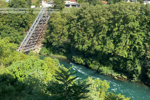 Visita à Bósnia: Destaques de Mostar e do Bunker de Tito