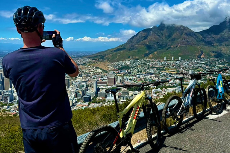 كيب تاون: جولة بالدراجة الإلكترونية في المدينة
