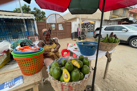 Accra: Meet Makola's Market Women & Learn Their Trade