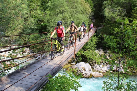 Tour in e-bike della valle dell'Isonzo: L'esploratore per eccellenza