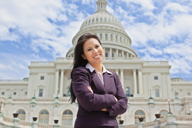 Peaceful Family walking tour in Washington