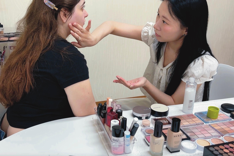 Busan: Personalized Korean-style Makeup Experience