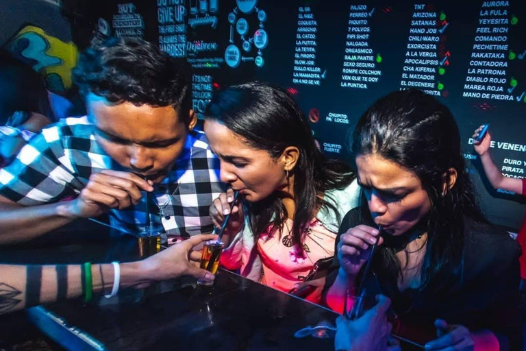 Panama City: Nightclub and Rooftop Tour in private car Disco private tour in Private Car The Best Clubs & Rooftop