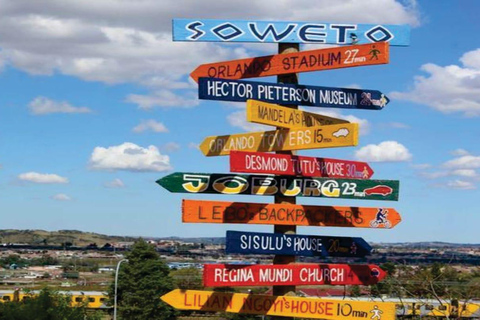 Johannesburg: Cradle of Humankind & Soweto Township Day Tour Group sharing Rate