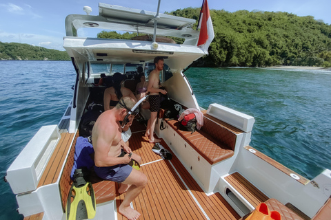 从巴厘岛出发：努沙佩尼达魔鬼鱼浮潜私人乘船观光共享游船之旅（含午餐，巴厘岛酒店接送服务）