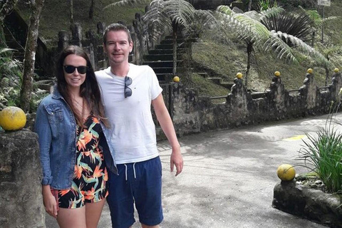 Medellín: Pablo Escobar tour w C13, barrio PE, museum 10 hrs