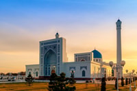Tour moderno di Tashkent - Hizvo