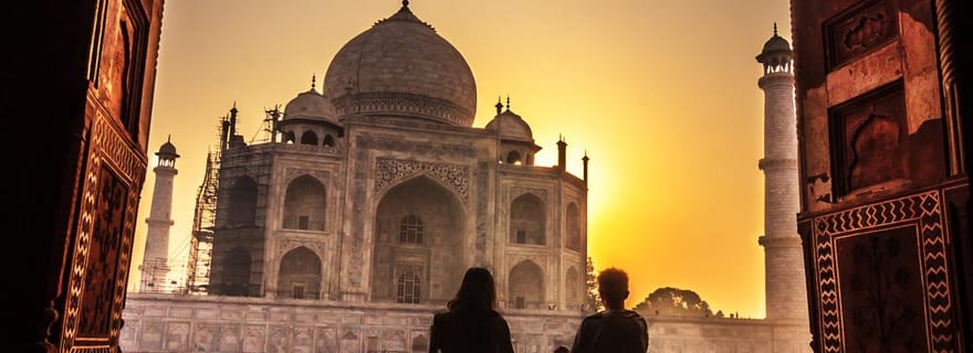 Au départ d'Agra : Visite d'une demi-journée du Taj Mahal au lever du soleil avec le fort d'Agra