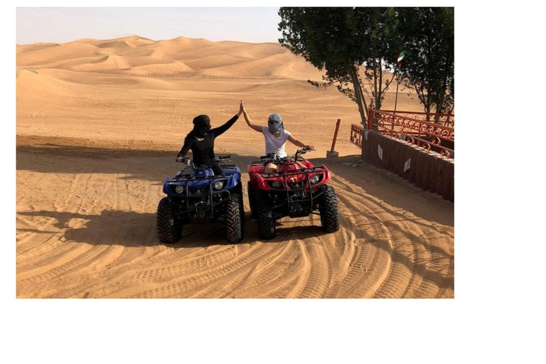 Qatar: corsa sulle dune in 4x4, giro in cammello e sandboarding con ATV e Quad