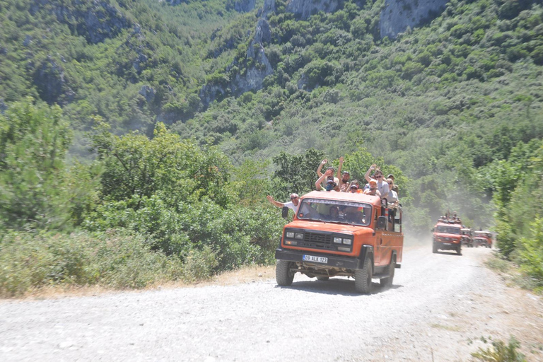 Kusadasi: safari in jeep alla penisola di Dilek con pranzo BBQ