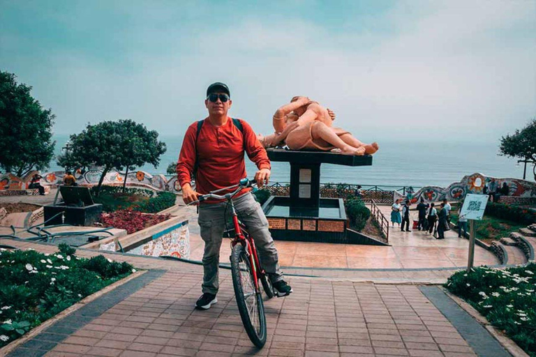 Exploring Lima: A Bike Ride through Miraflores and Barranco