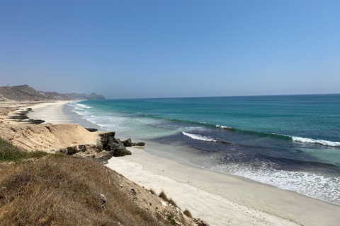 Salalah: West Side Private Tour with Off-Road Adventure