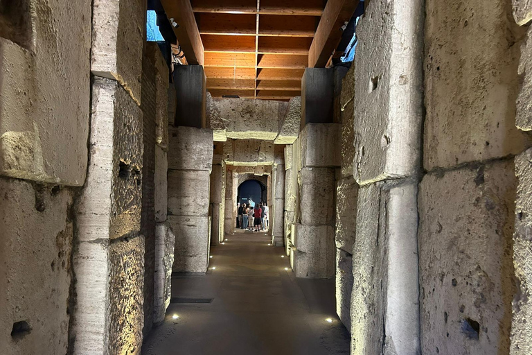 Rome: Colosseum Underground, Arena & Forum Private Tour Rome:Private Colosseum Underground, Arena & Roman Forum Tour