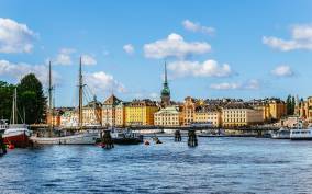 Stockholm: City Archipelago Sightseeing Cruise with Guide