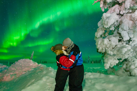 Rovaniemi: Guaranteed Northern Lights Photo Tour Guaranteed Northern Lights Photo Tour with Van (2-8 people)