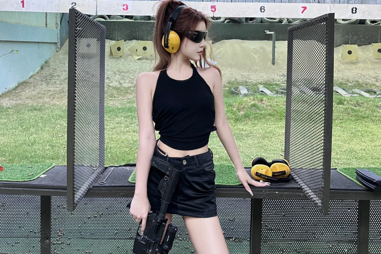 Aventura en el campo de tiro del ejército de Bangkok y visita a una tostadora de caféTiro con .38×25 y .22×50 (1-3 personas) + café de bienvenida