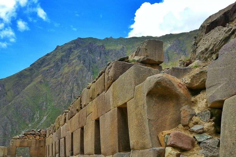 From Cusco: Sacred Valley Day Trip with Buffet Lunch