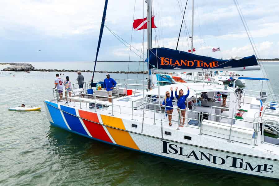 Shell Island: Katamaran-Tour mit Schnorcheln und Delfinbeobachtung. Foto: GetYourGuide Shell Island: Katamaran-Tour mit Schnorcheln und Delfinbeobachtung. Foto: GetYourGuide
