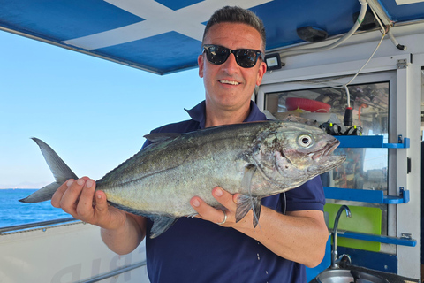 Rodas: Excursión de pesca, snorkel, barbacoa y guía profesional