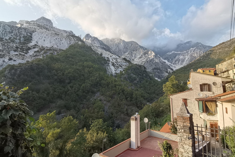 Carrara Marble-Day-Tour - diversão, música e degustação de alimentosCARRARA-Marble &amp; Music - Traslado de La Spezia incluído