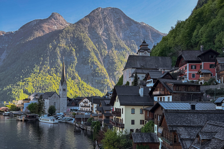 2-Day Hallstatt & Salzburg Tour with Overnight Stay