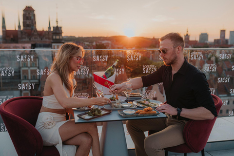 Gdansk Centrum: Diner op het dak op de 8e verdiepingGdansk Centrum: Restaurant met het dak op de 8e verdieping