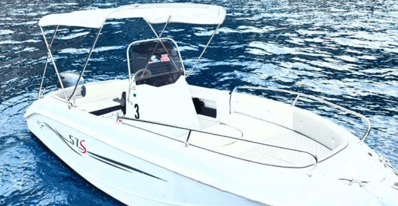 Gulf of Poets Rental Boat without a Skipper