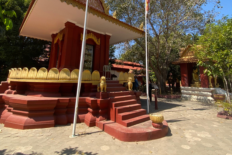 Siem Reap Half-Day: Killing Fields & Hidden Gem Highlights